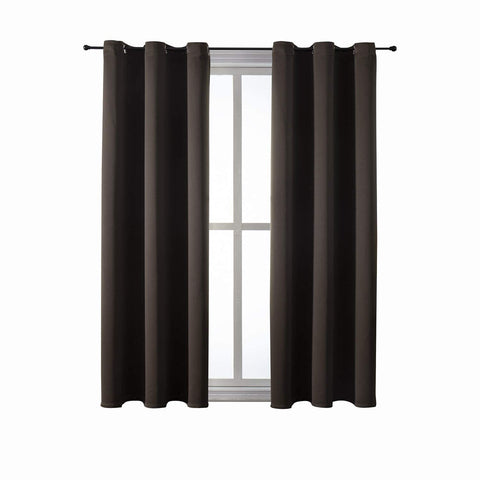ChrisDowa machine-washable curtains are easy to care for.