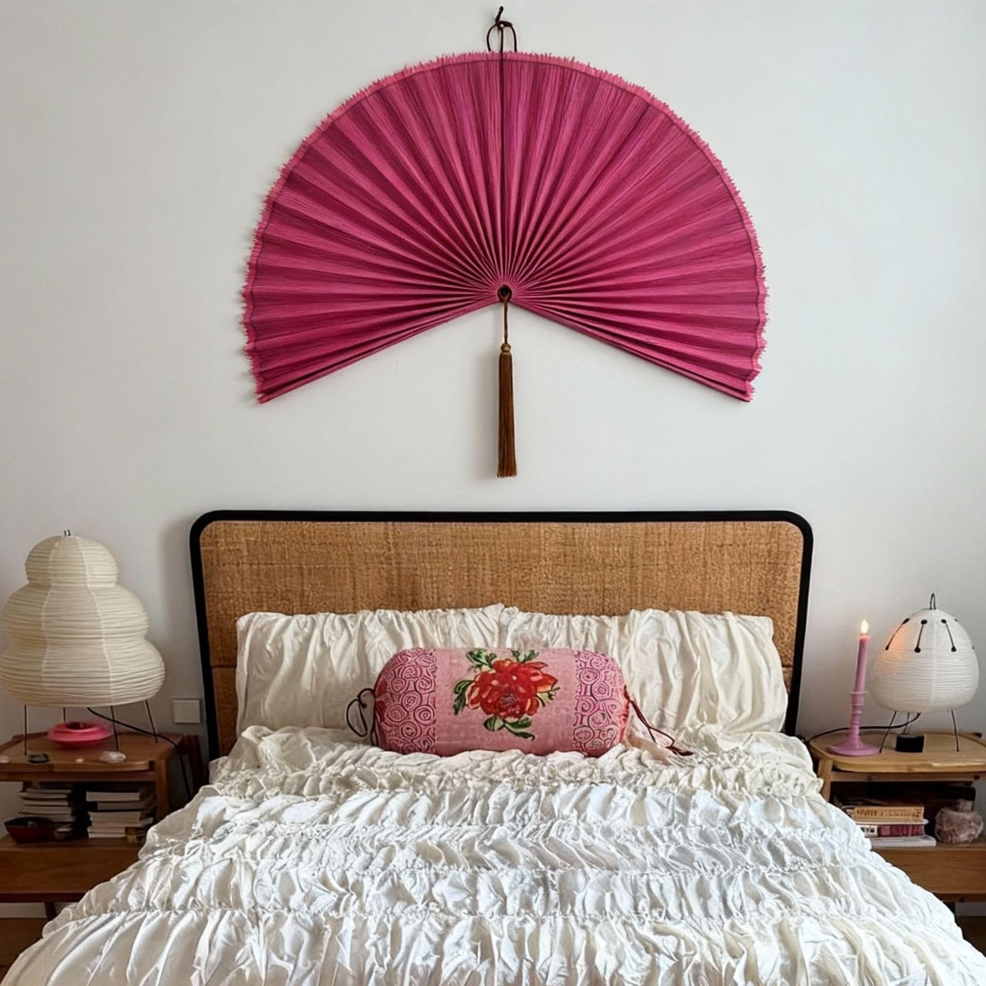 ChumDecor 40-inch silhouette creates depth and a focal point.