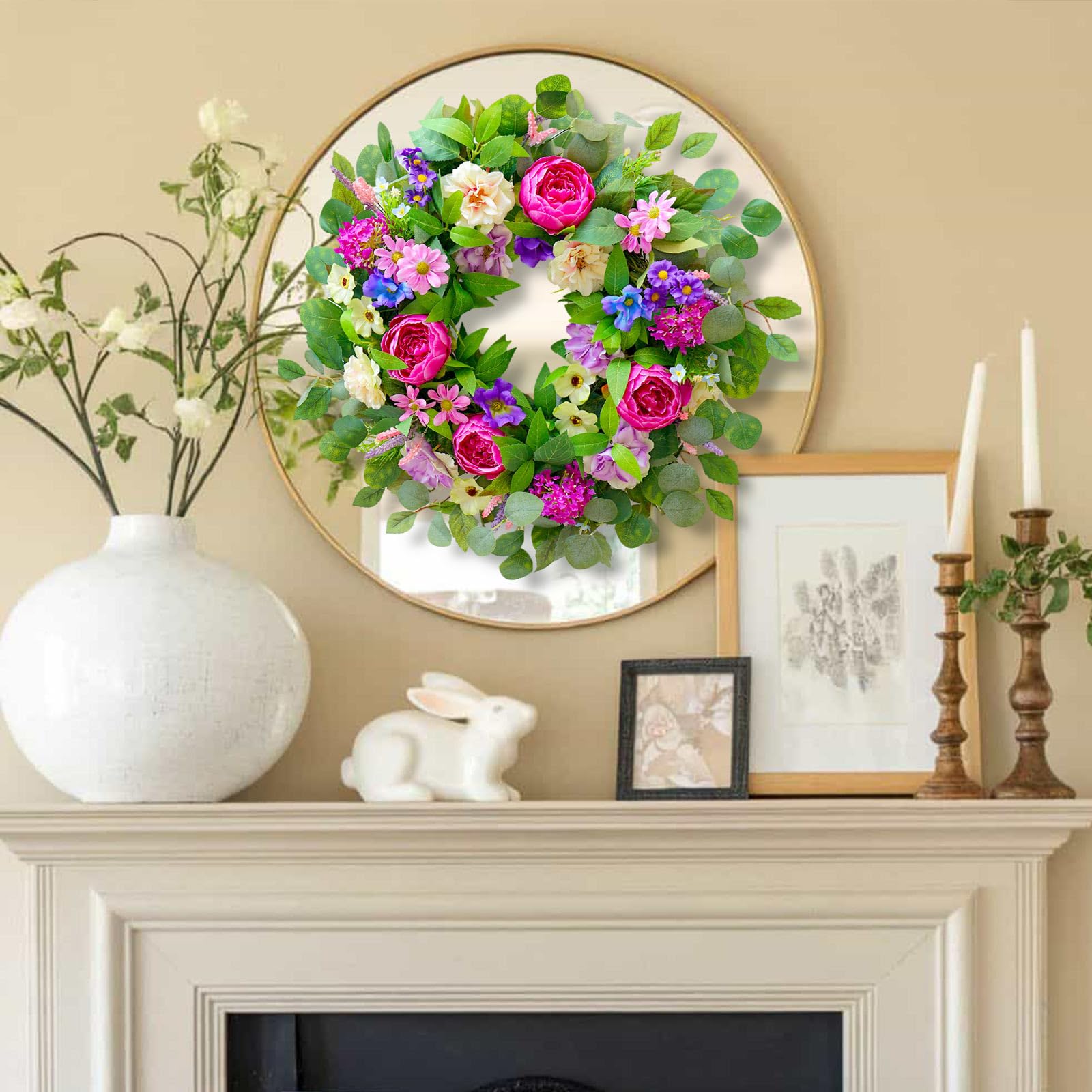 CHvista 24-inch wreath makes a bold seasonal statement