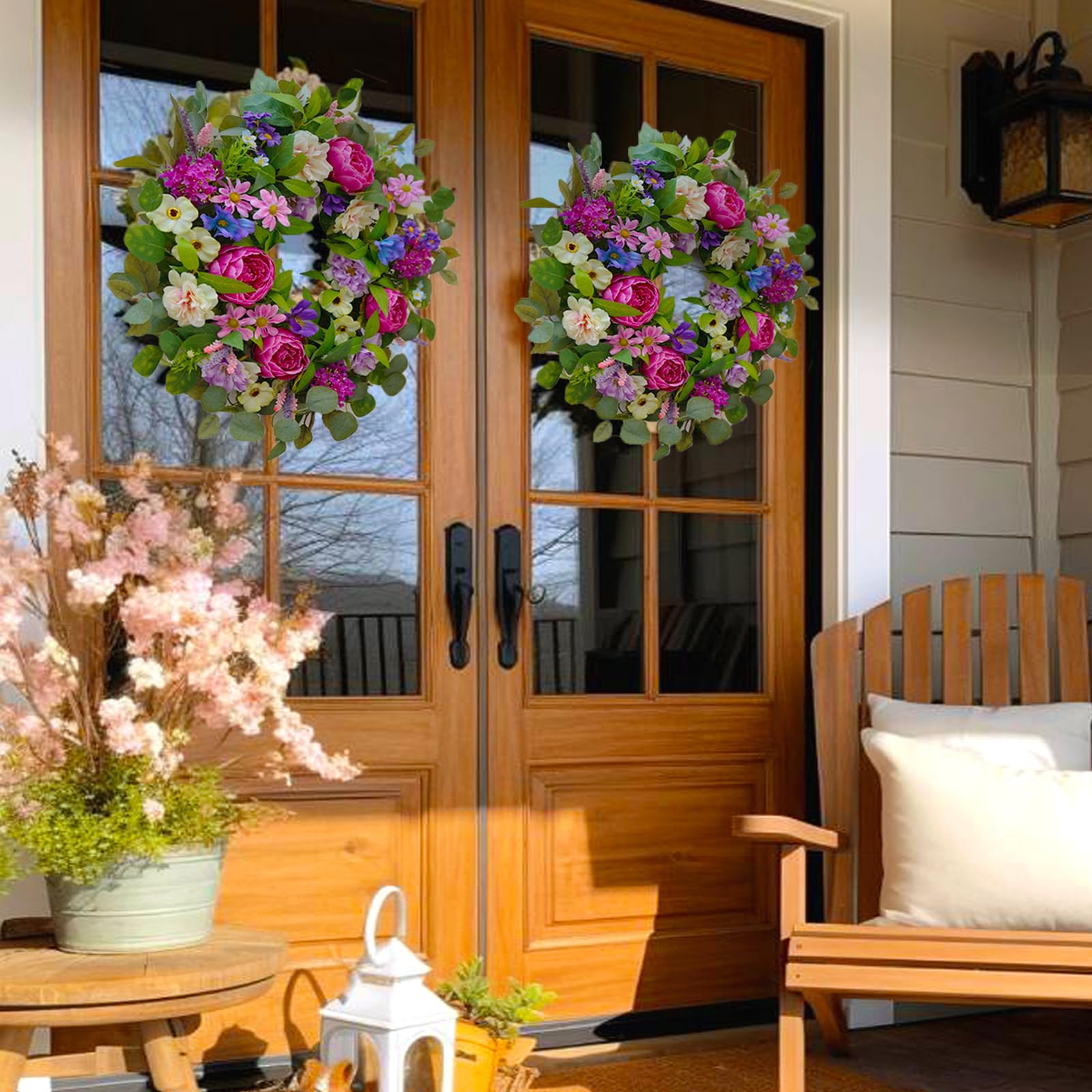 CHvista Full lifelike shape on grapevine base enhances walls or doors
