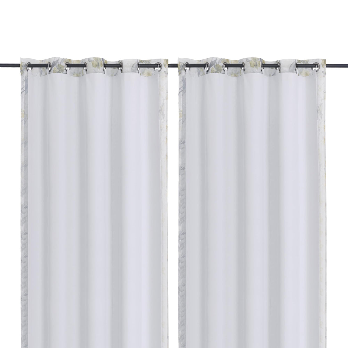 Chyhomenyc window blackout liner packaging shows two liners included.