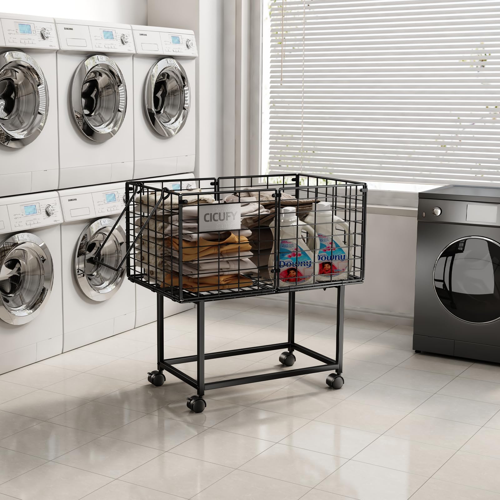 CICUFY multi-functional organizer fits towels, toys, snacks, and more