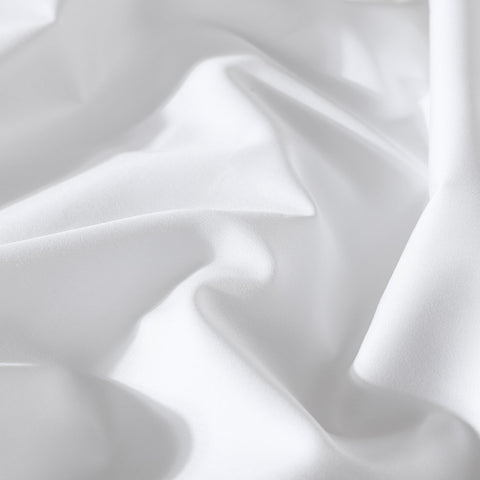 CIRCLESHOME soft, noiseless fabric provides comfortable, silent pillow protection.