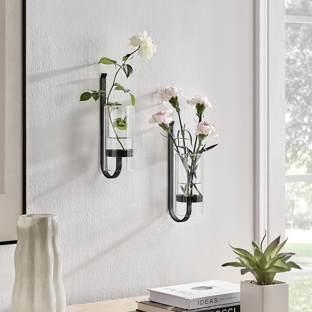 CISEANOL removable glass vase makes easy cleaning and quick arrangements