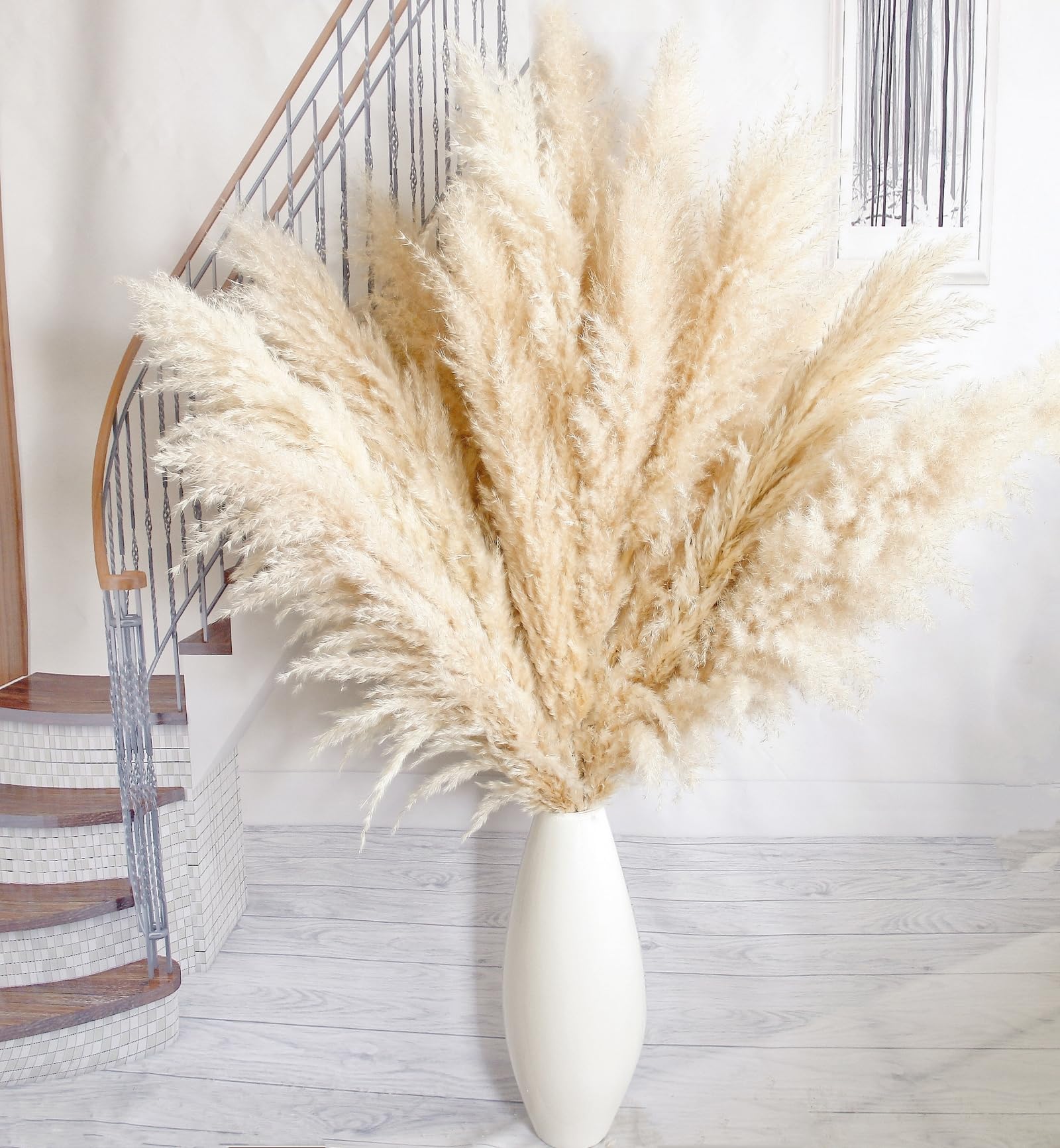 CKBT pampas grass 40-inch tall stems for elegant floor vase displays in living rooms.