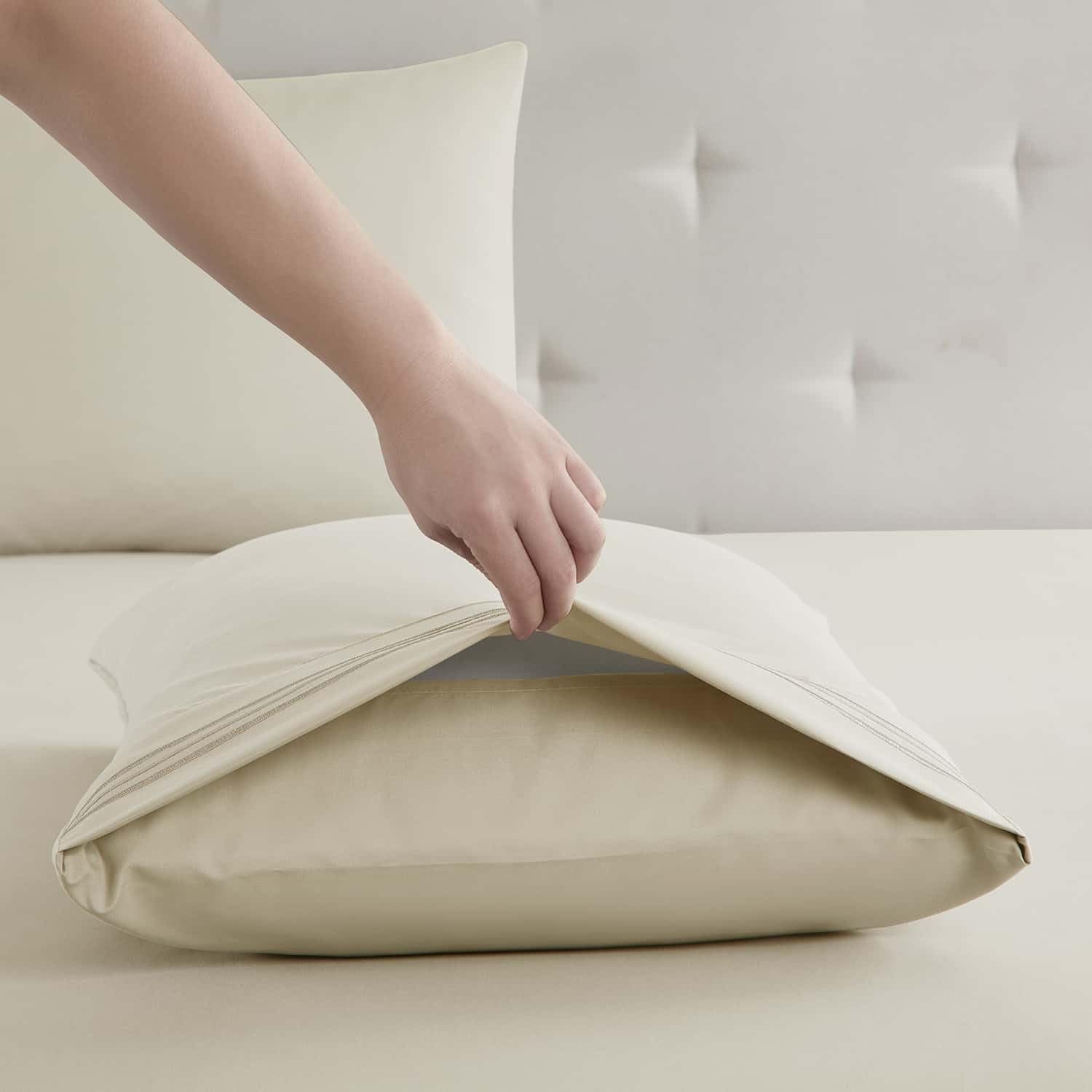 Close-up of Clara Clark microfiber showing double-brushed softness.