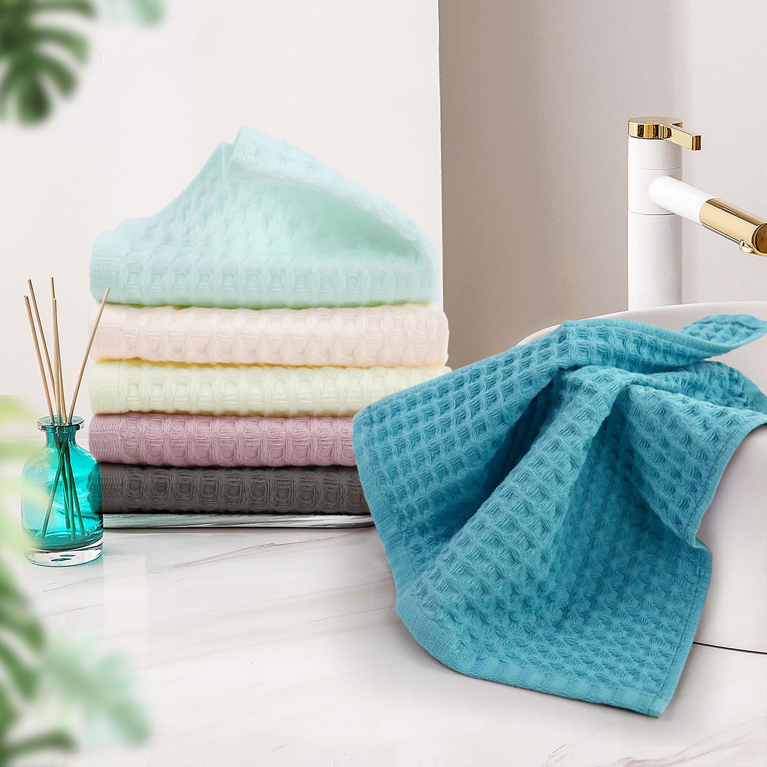 Cleanbear waffle washcloths 12-pack color display for versatile family use