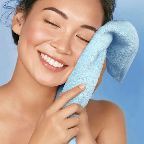 Sirospun weave reduces lint in Cleanbear washcloths