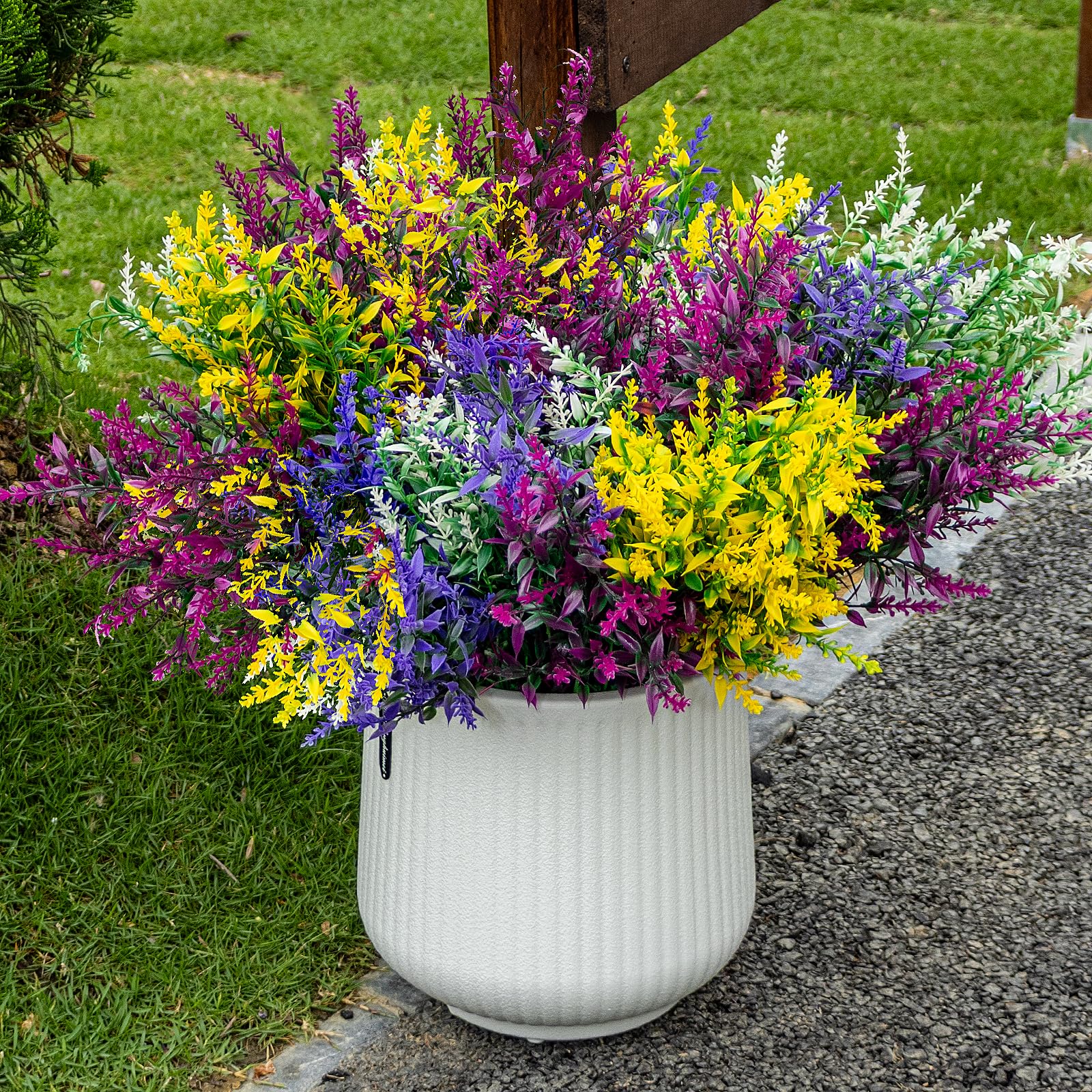 CLEANGOR 16 bundles of lavender flowers outdoors for long lasting garden color