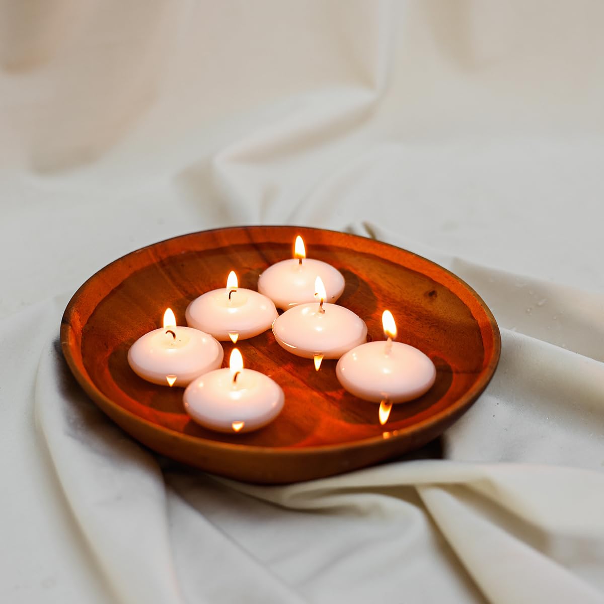 CLTNIKET warm glow for cozy evenings and soft room lighting.