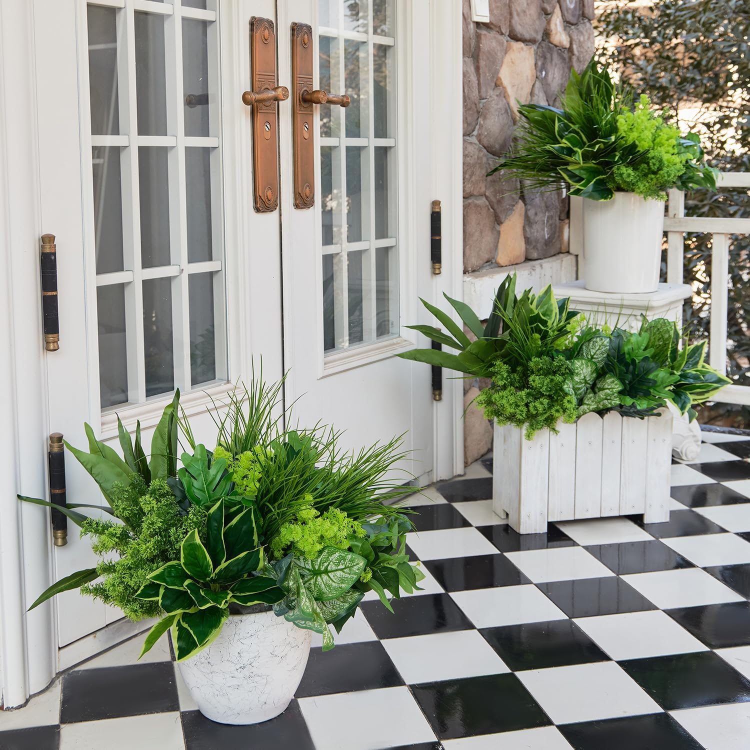 Clycaloor indoor-outdoor hanging plants for versatile display