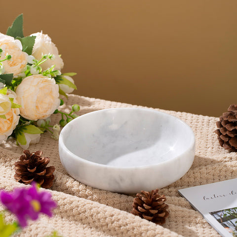 CM CHIC MONDAY versatile tray doubles as a small organizer