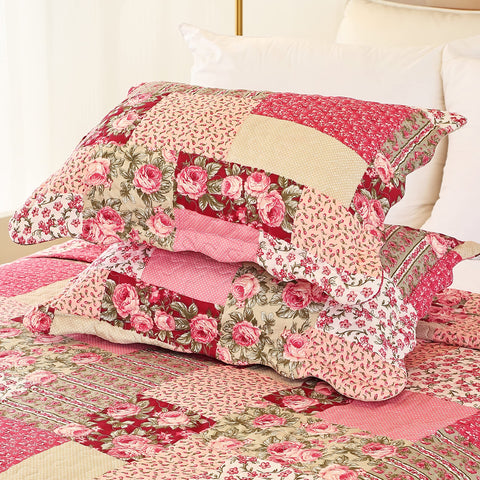 Soft brushed microfiber filling delivers breathable warmth