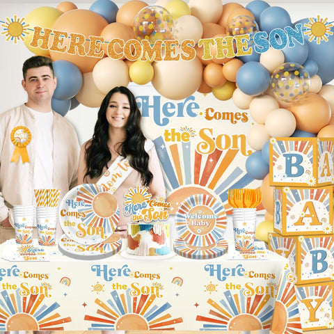 Cocomigo party cups ensure easy sipping while matching the sunny palette.