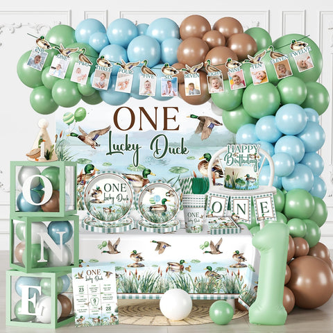 Cocomigo Lucky Ducks backdrop creates a vibrant birthday photo backdrop.
