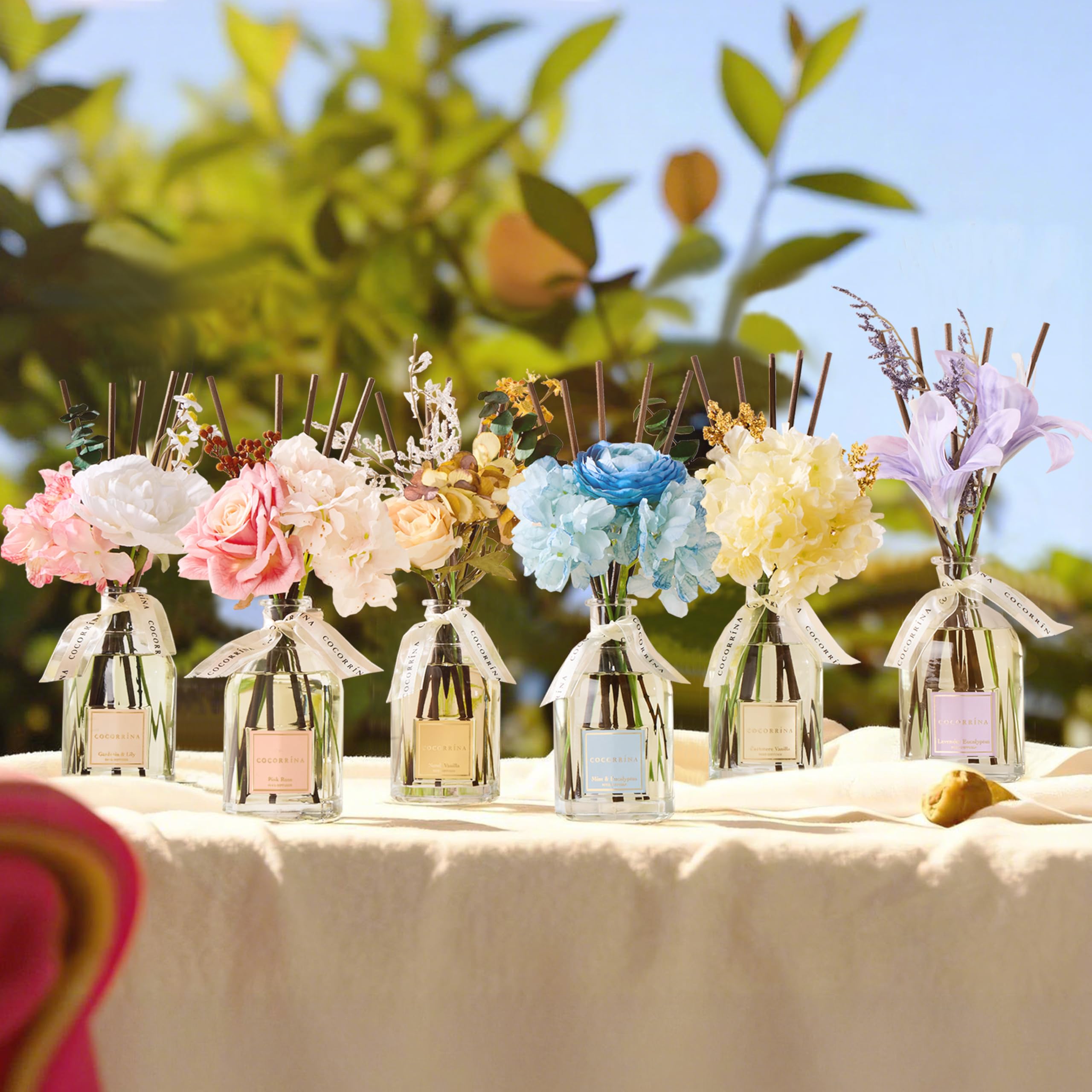 COCORRÍNA Bathroom diffuser decor adds subtle fragrance to daily routines.