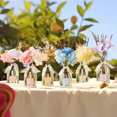 COCORRÍNA Bathroom diffuser decor adds subtle fragrance to daily routines.
