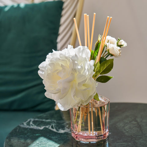 COCORRÍNA Peony Garden bathroom décor brings a fresh aroma to small spaces