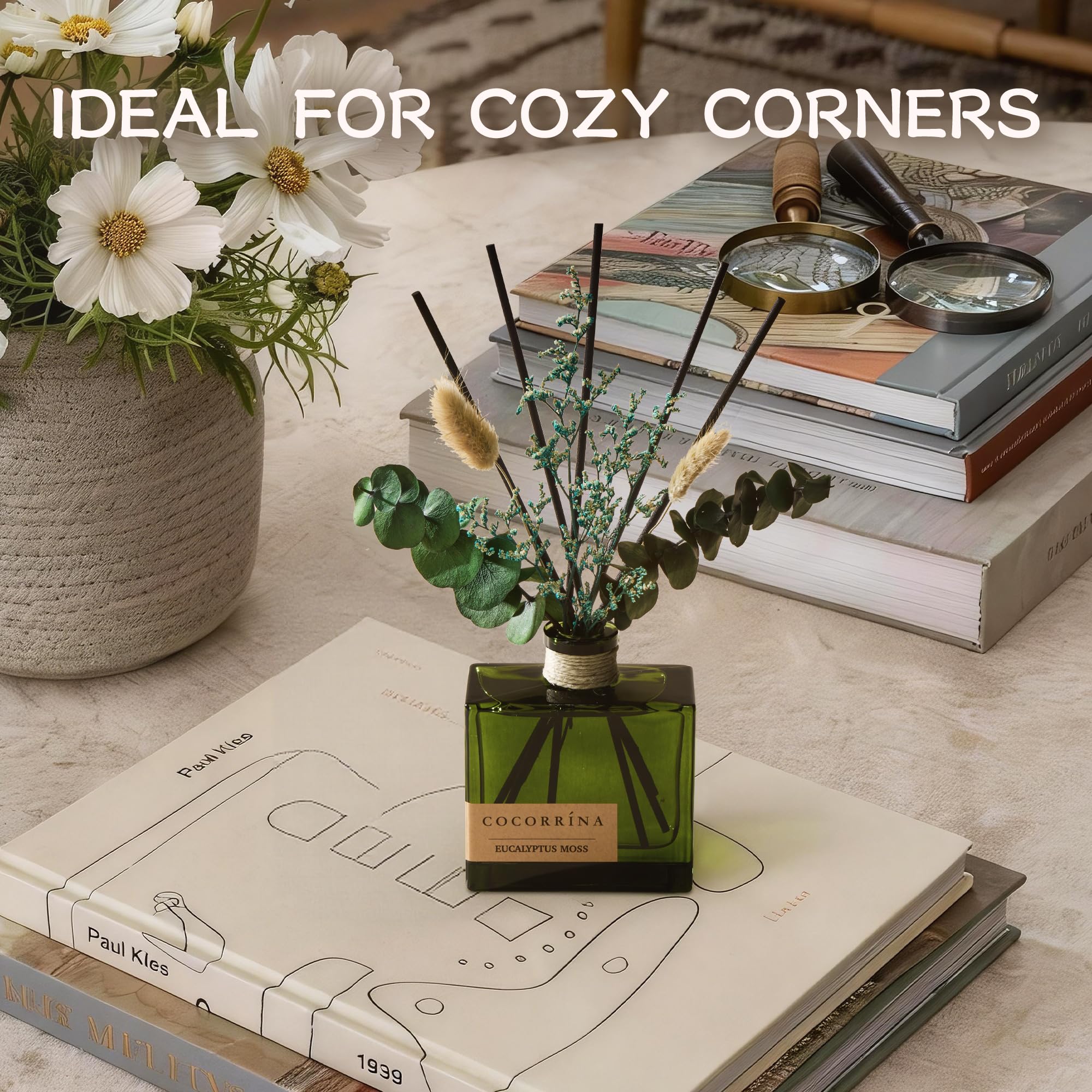 COCORRÍNA kraft gift box makes a thoughtful gift presentation.