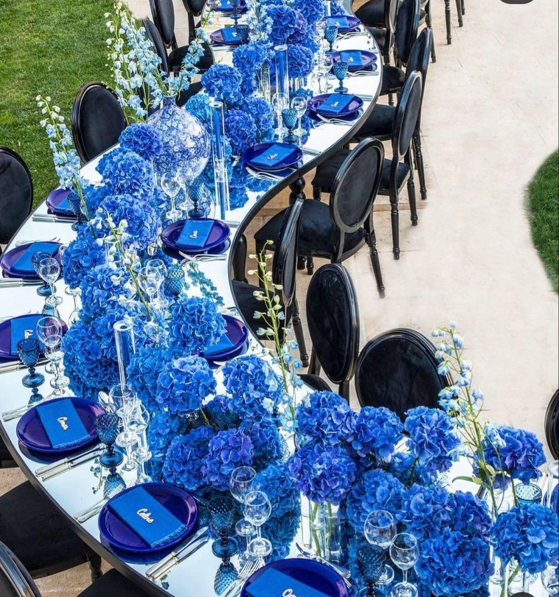 Coferset Hydrangea office decor royal blue brings calm color to workspaces.