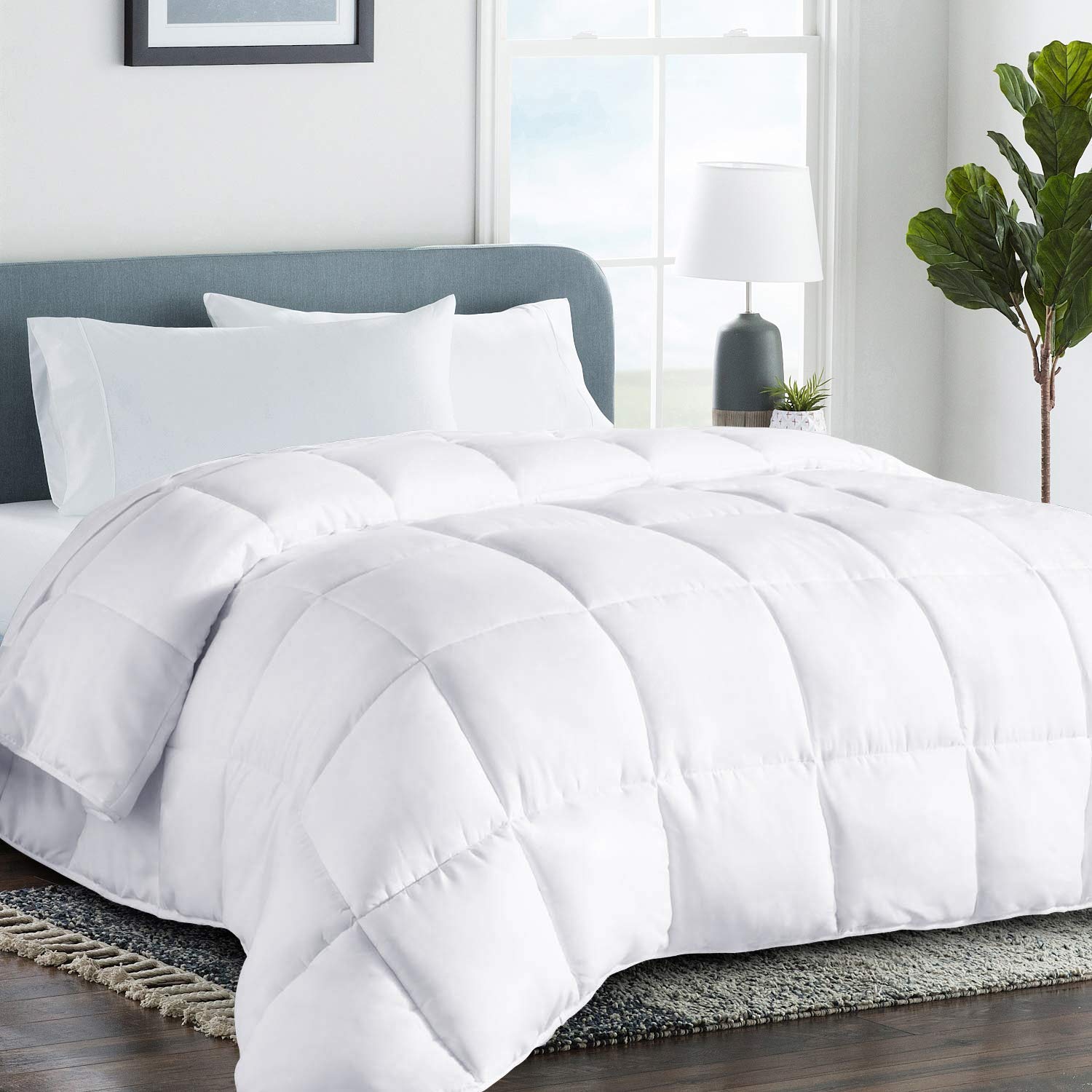 COHOME box-stitching comforter shows even loft and stable placement.