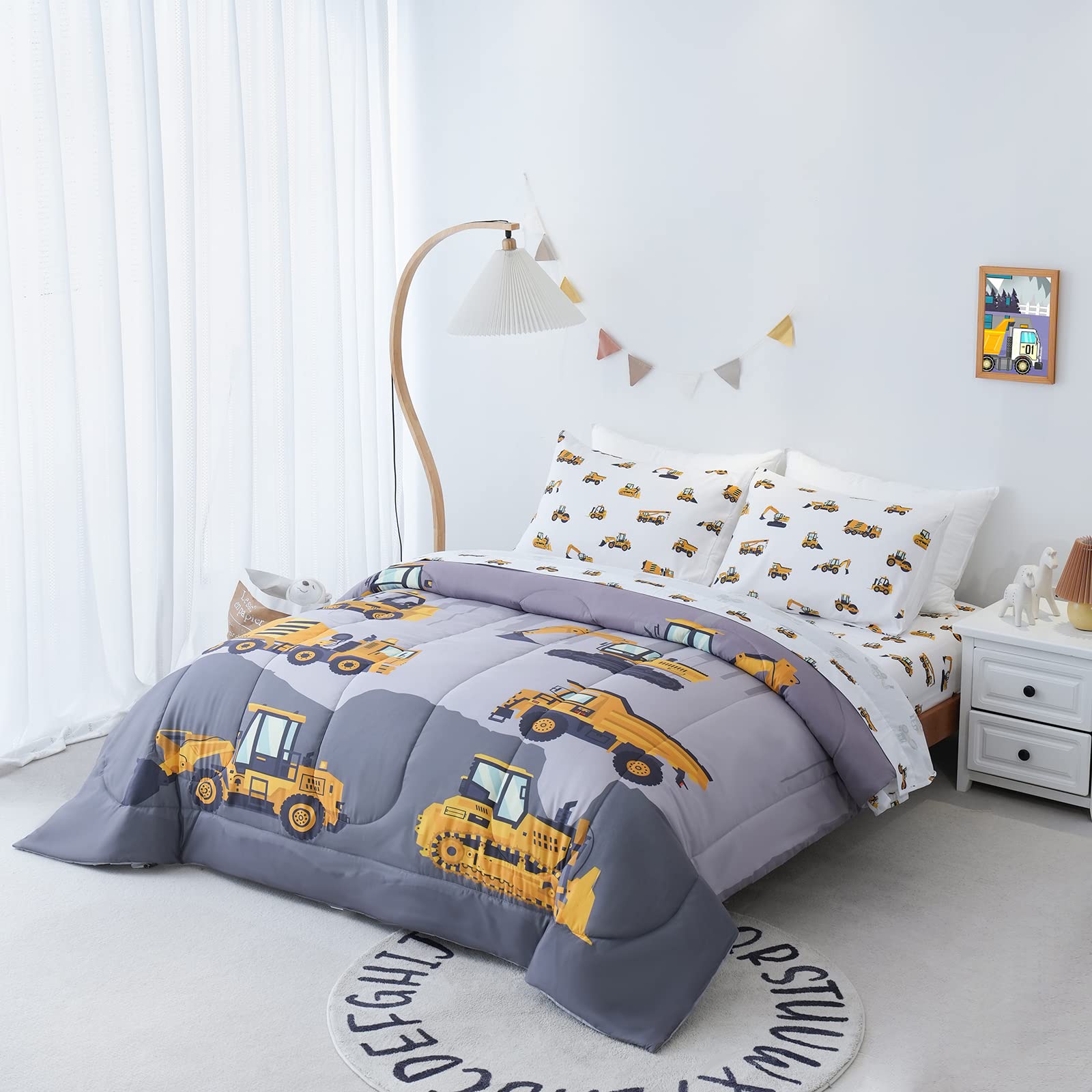 Cokouchyi 3D construction design bedding features playful trucks for imaginative bedtimes.