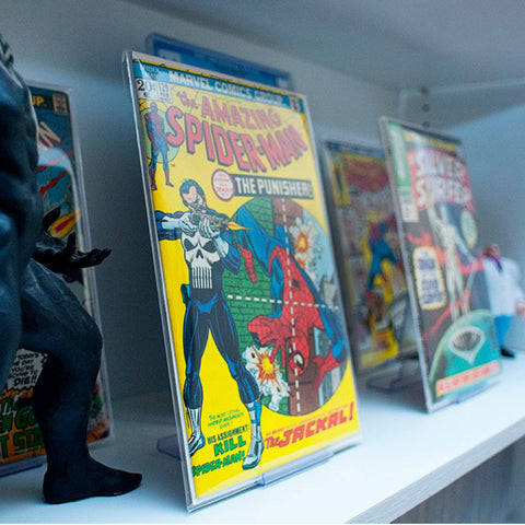 CollectorMount adjustable size 8.75 to 14.25 inches for comics
