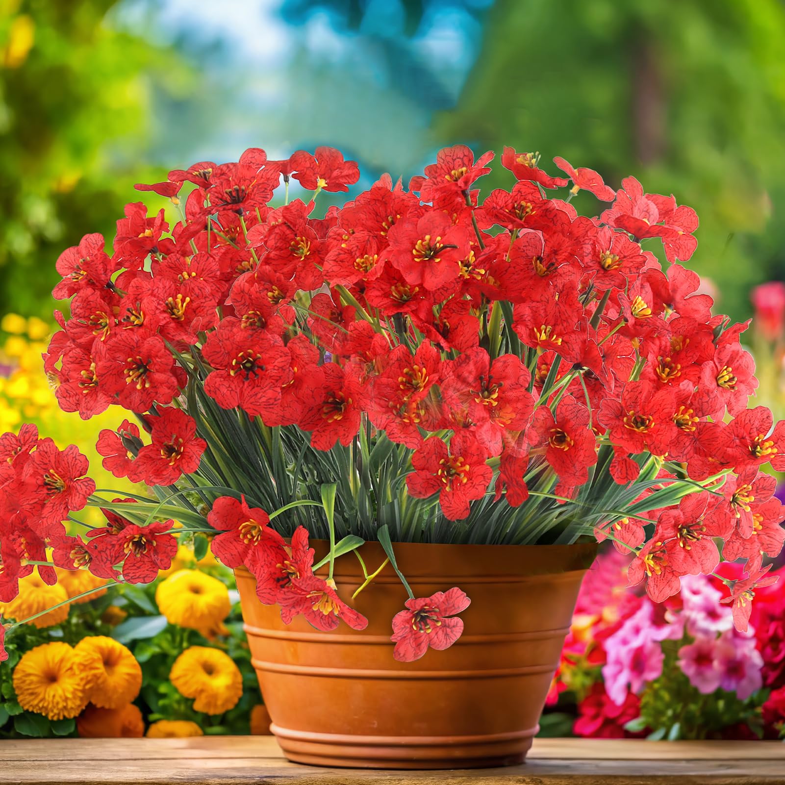 ColoPlay 24 Red Bundles close-up highlights lifelike petals and texture
