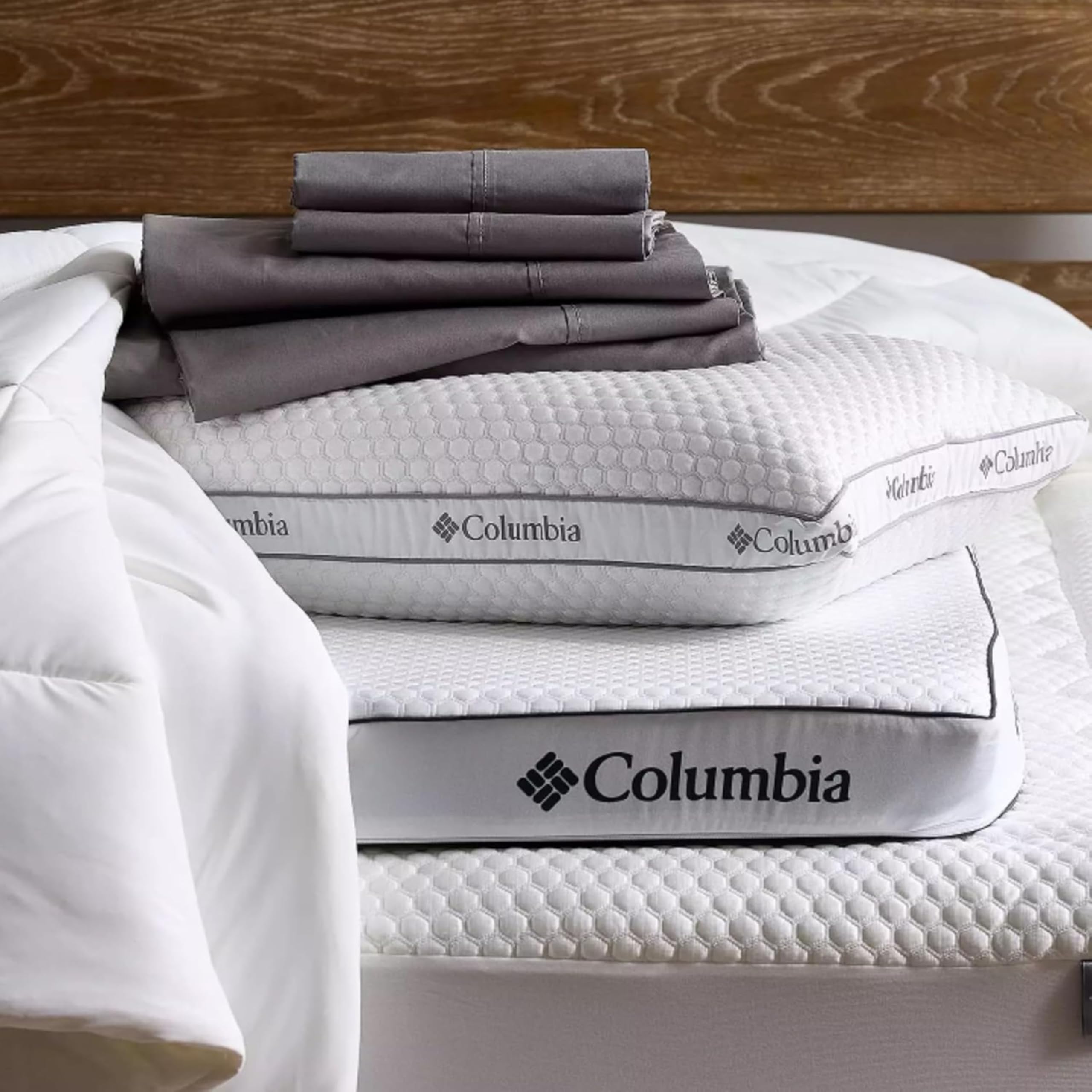 Columbia Comfort Ice Fiber King Pack 2 fits standard pillowcases with cooling, supportive performance.