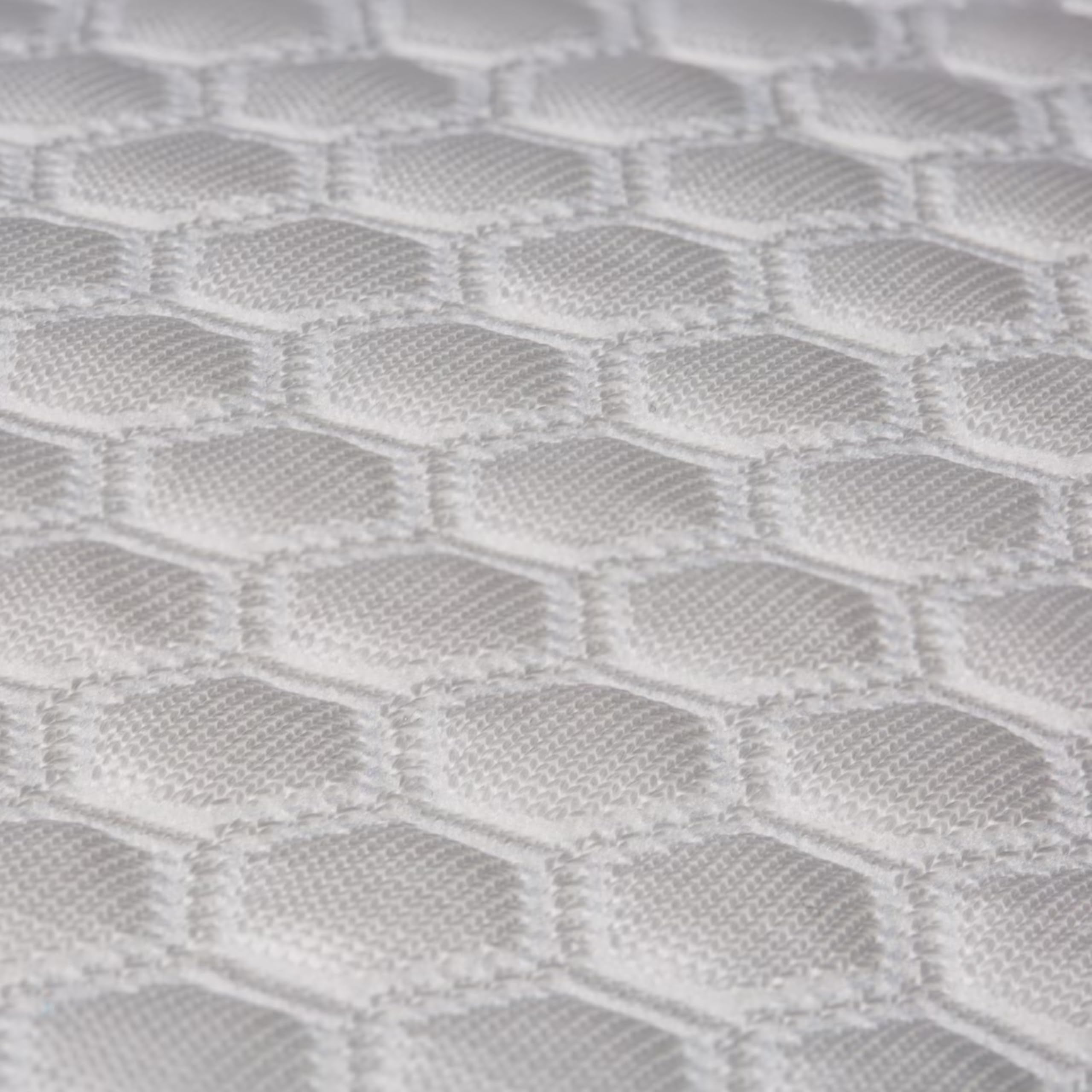 Columbia Comfort Ice Fiber Pillow is machine washable for easy care.