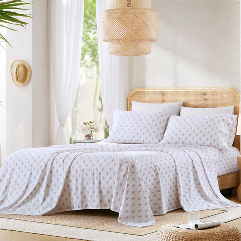 Comfort Spaces Floral cotton pillowcases paired with the full sheet set