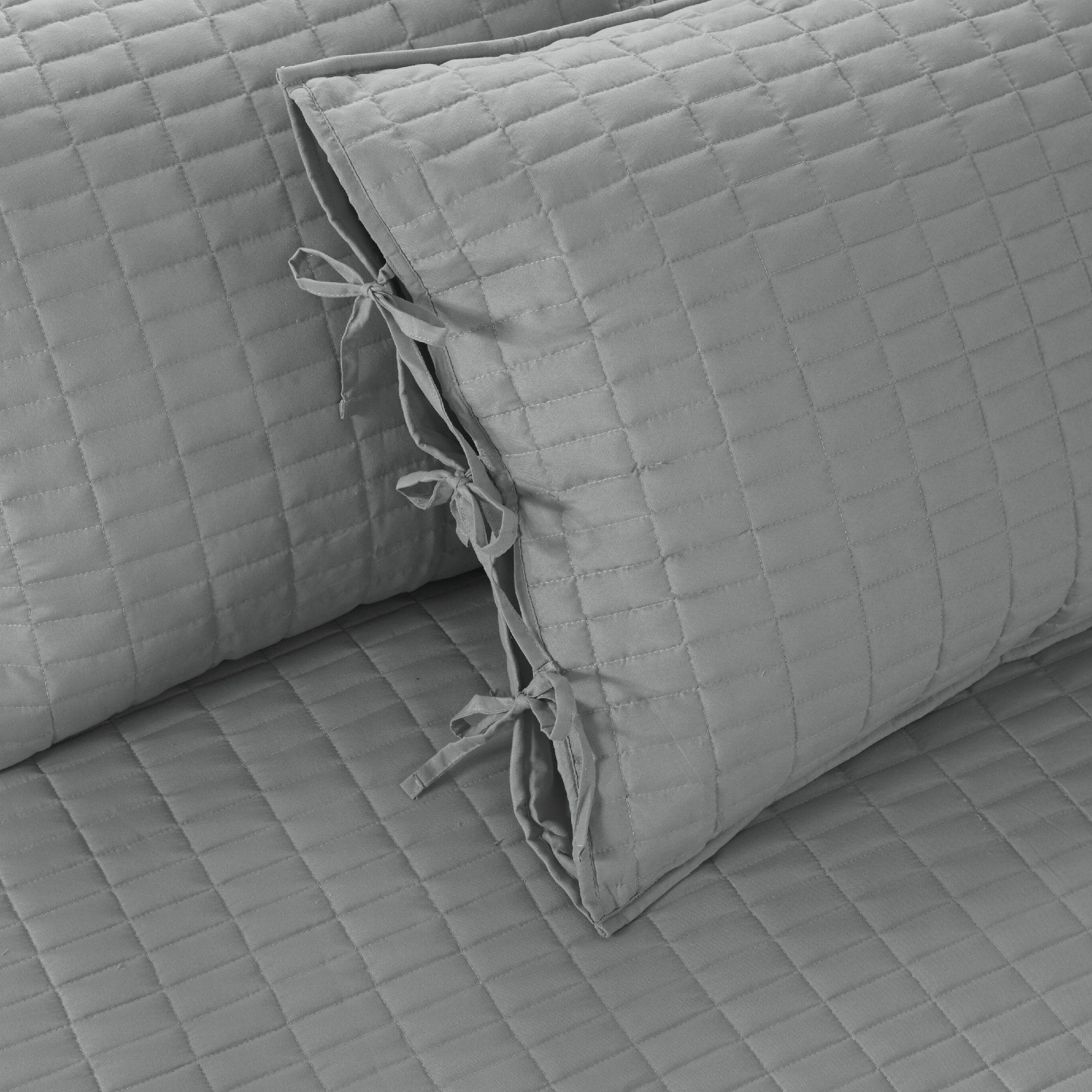 Comfort Spaces Kienna breathable microfiber keeps you comfortable year round.