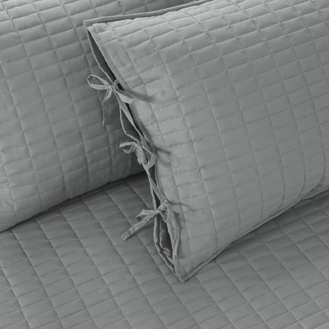 Comfort Spaces Kienna breathable microfiber keeps you comfortable year round.