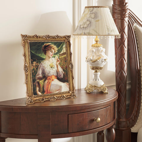 Comfymon versatile display for living room, bedroom, or dining space