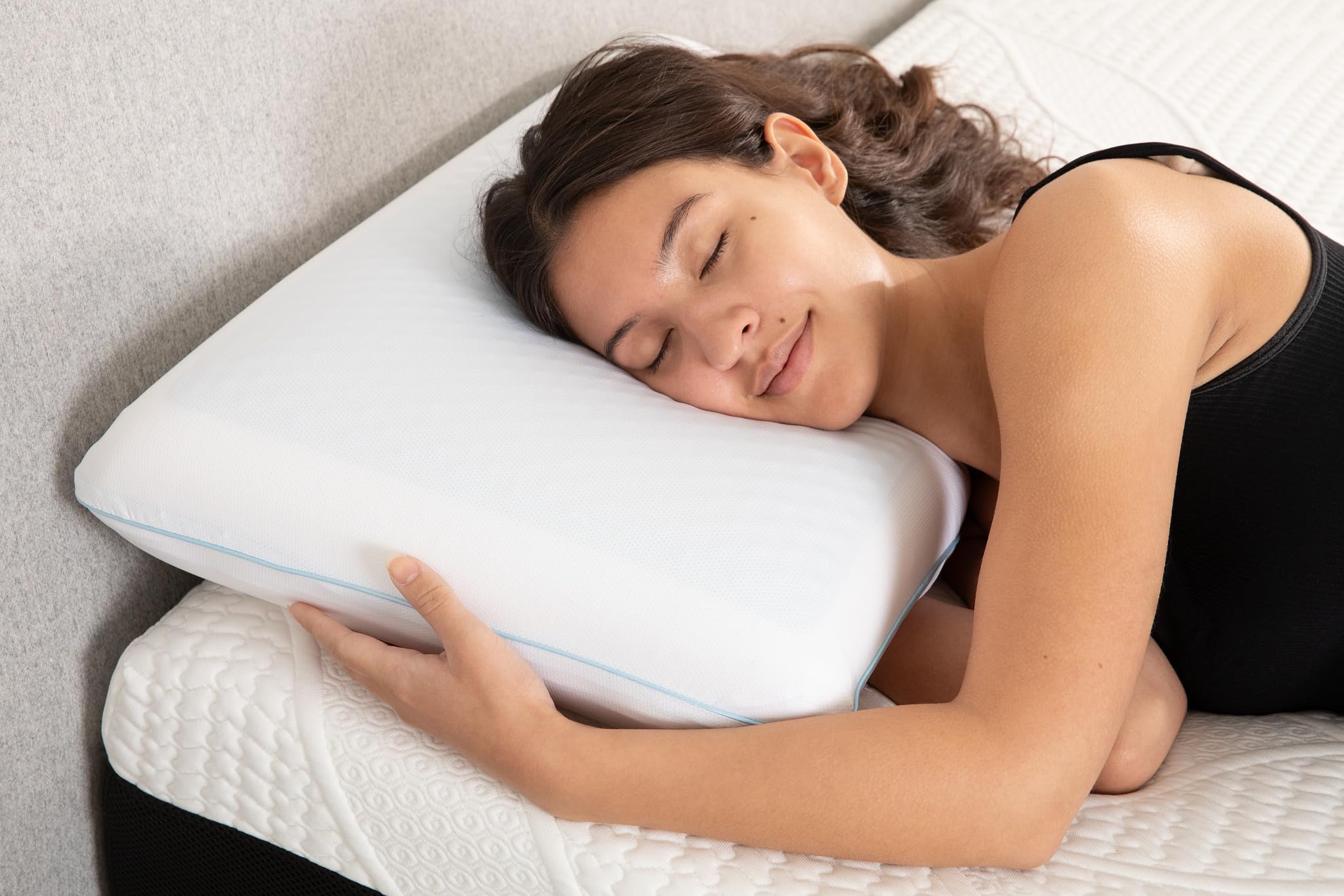 COOL GEL reversible design pillow for back and side sleepers