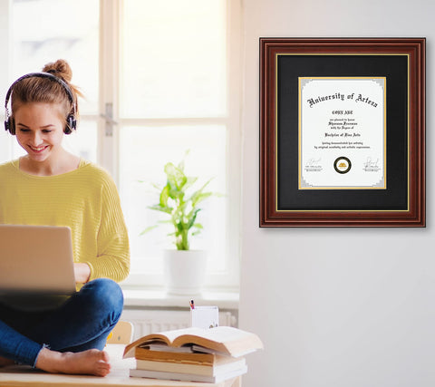 Frame dimensions 20.6 by 17.6 inches offer a substantial presence.