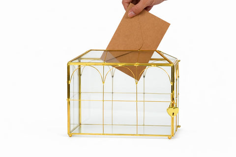 Corvanero decorative tabletop card box doubles as chic event décor