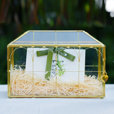Corvanero card box on reception table as decorative storage