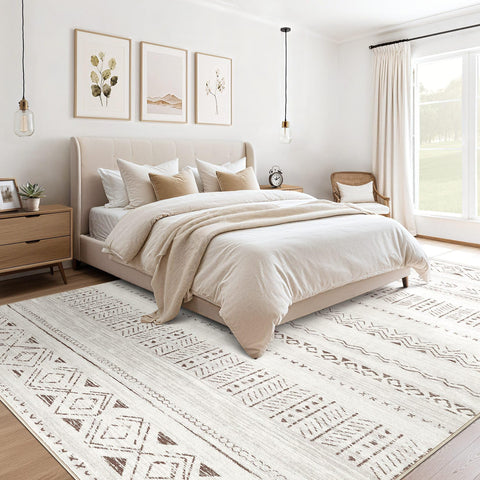 Cotiled ultra-lightweight rug for effortless repositioning and seasonal styling.