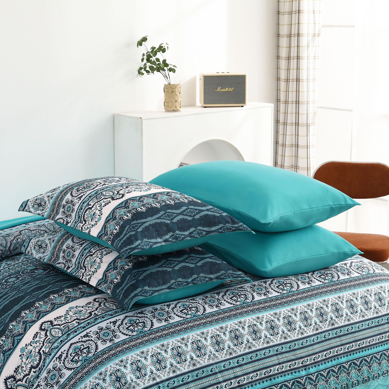 Cottolester decorative pillowcase adds texture and color pop