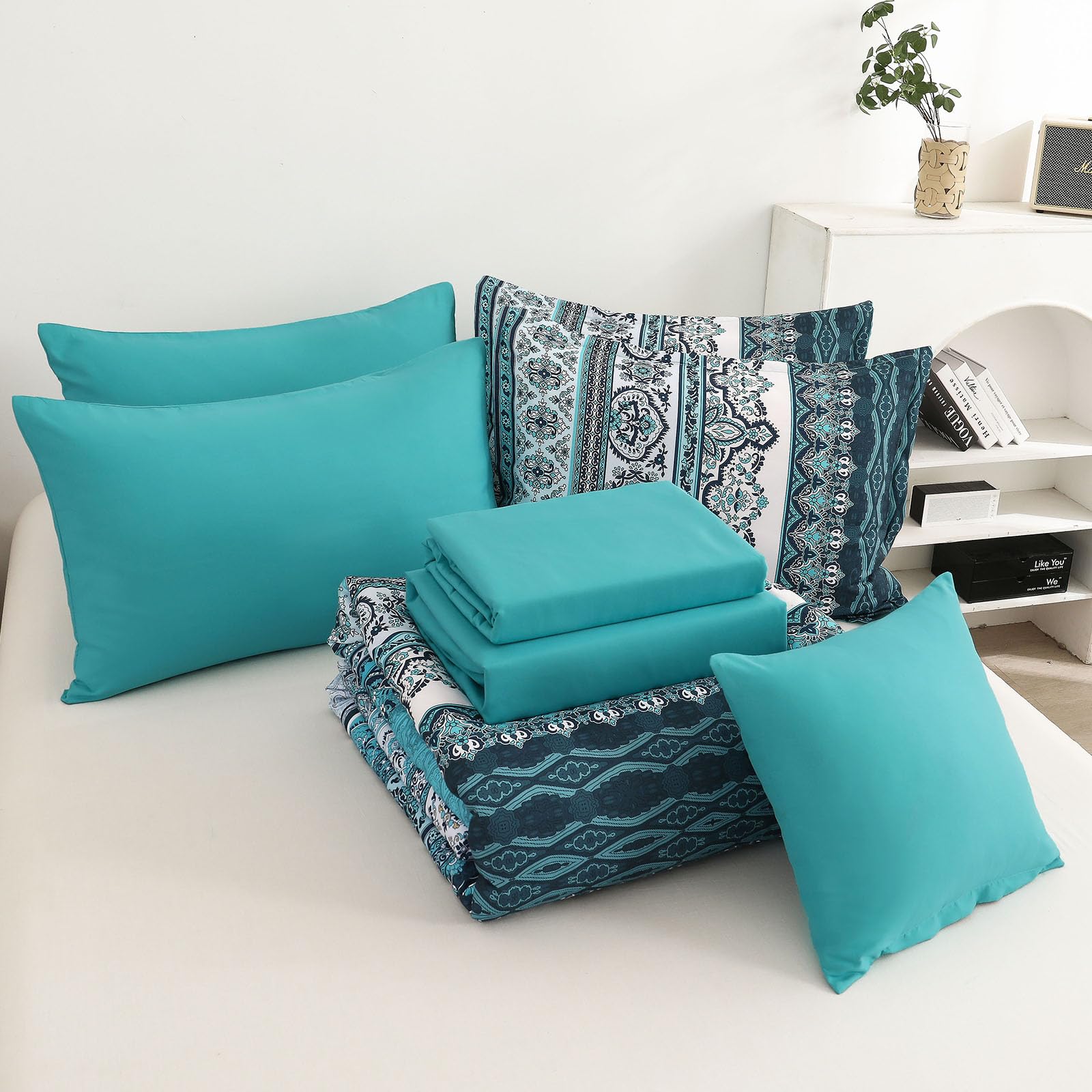 Cottolester microfiber closeup demonstrates soft, breathable fabric