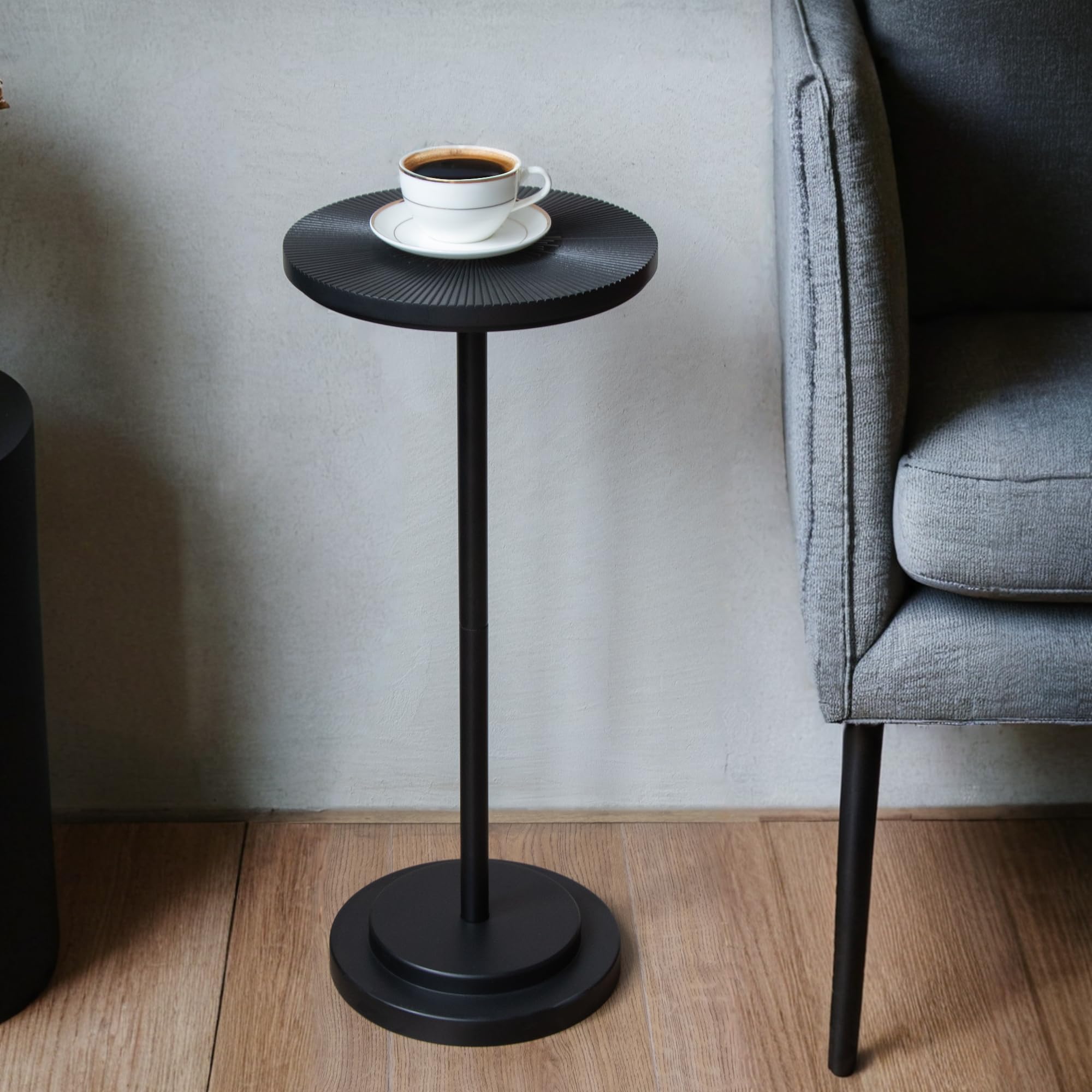 COVLON weighted pedestal base keeps the table steady on floors.