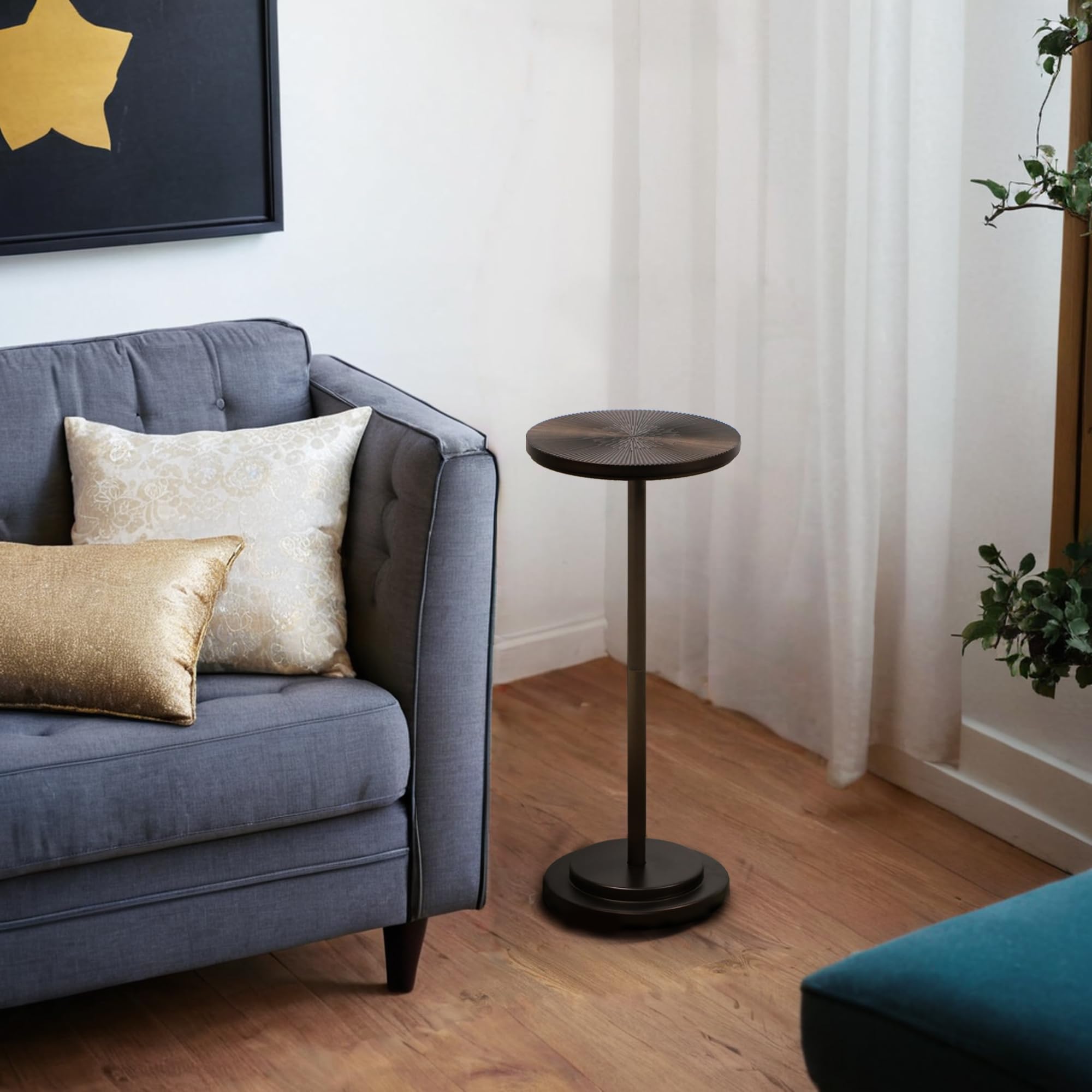 COVLON weighted pedestal base provides stable support on floors.