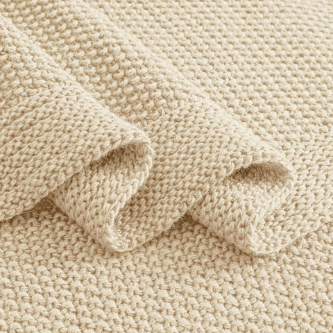 CozeCube machine-washable throw makes upkeep easy for busy homes.