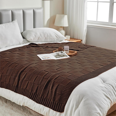 CozeCube wrinkle resistant fabric shown for easy care and durability