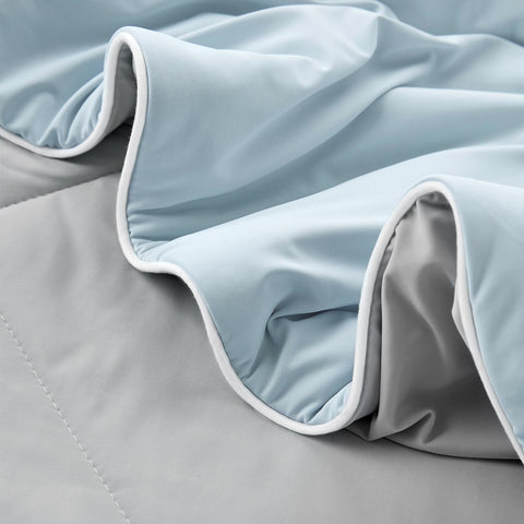 Cozy Bliss cooling comforter queen night time, for hot sleepers.