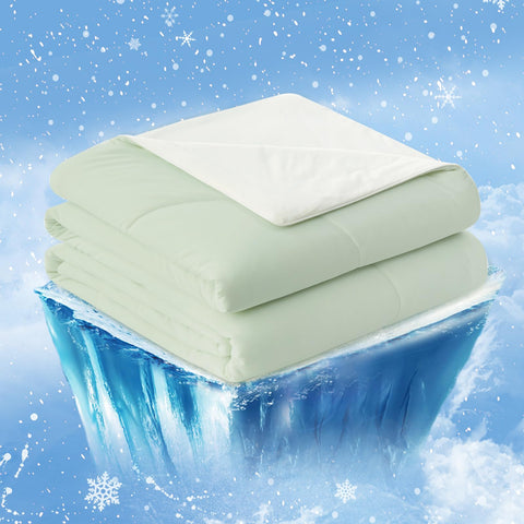 Cozy Bliss cooling comforter on bed, queen-size, delivering cooling comfort and dry sleep