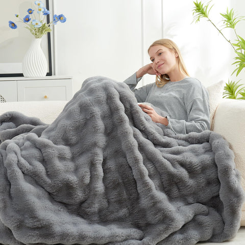 Cozy Bliss face-side-fur-detail shows luxury texture and fluff