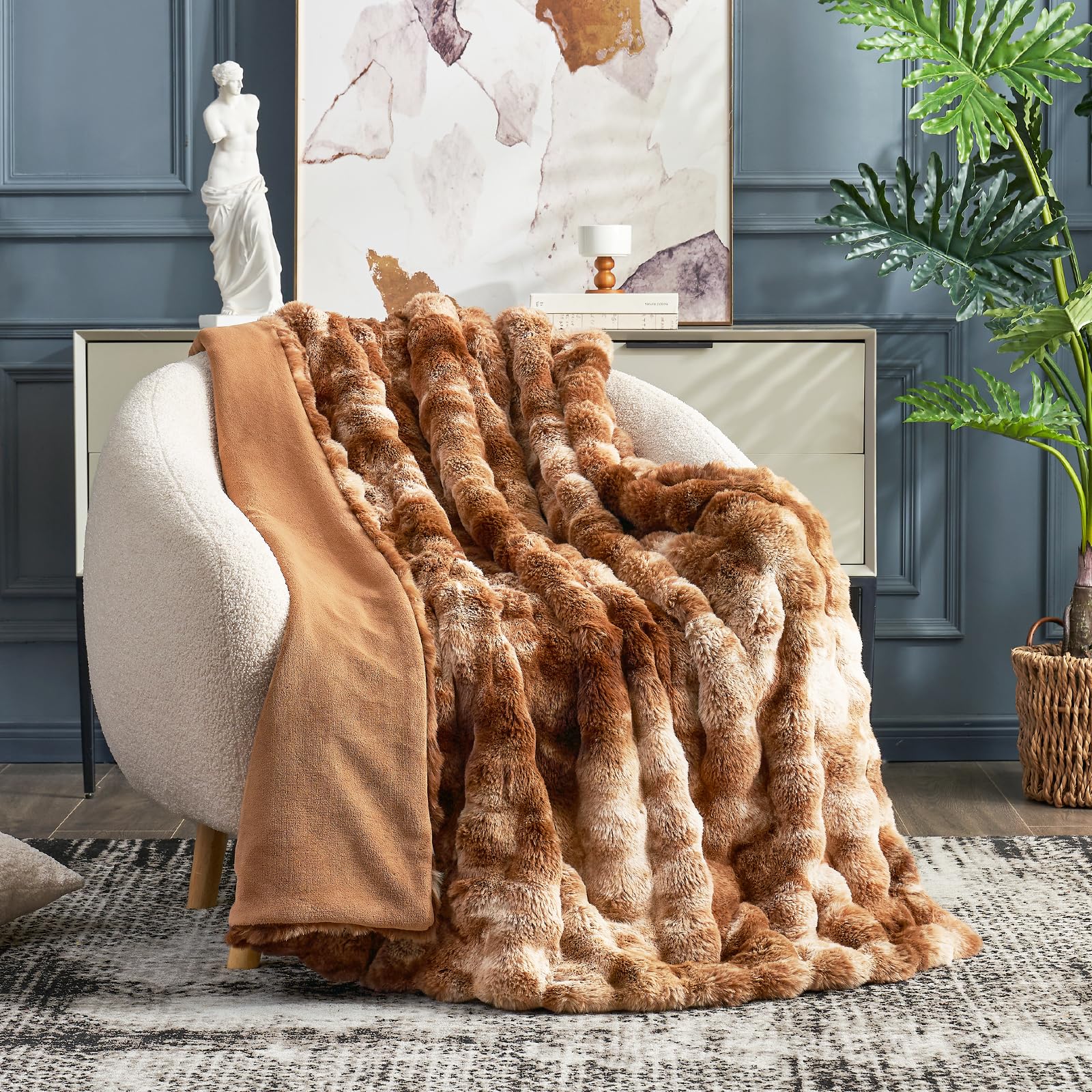 Cozy Bliss inside micromink fleece adds silky softness on both sides