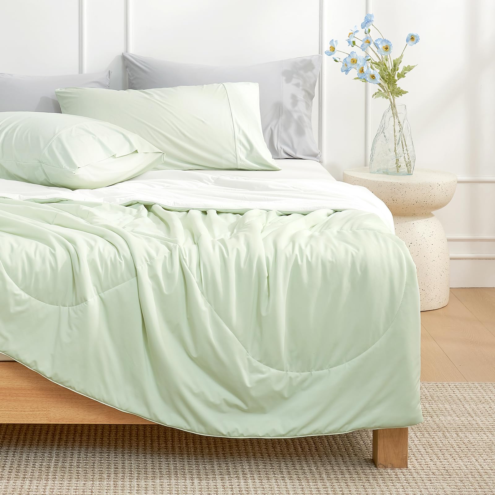 Cozy Bliss multi-use comforter suited for indoors and outdoors